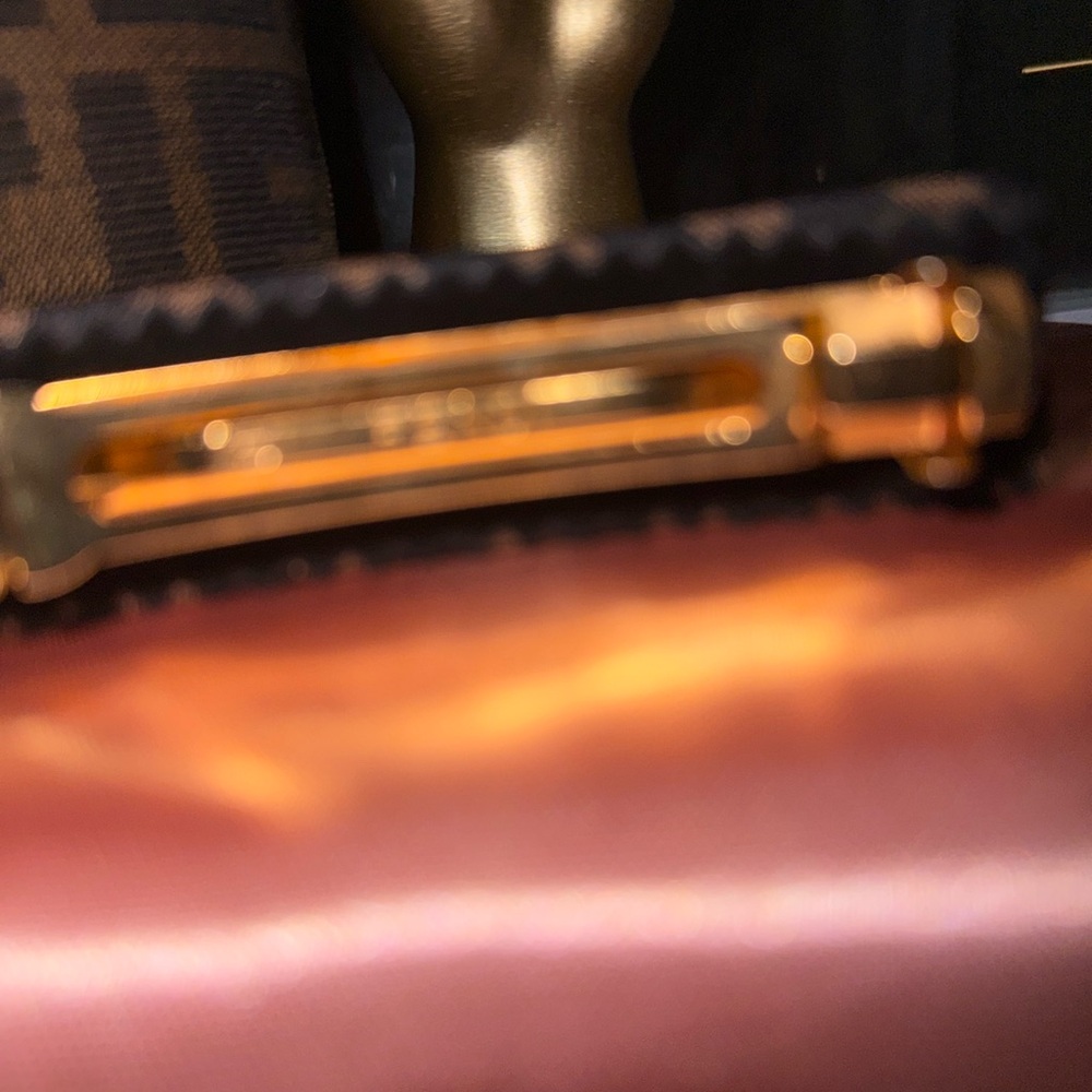 💯 Fendi Pequin Hair Barrette - Picture 5 of 9